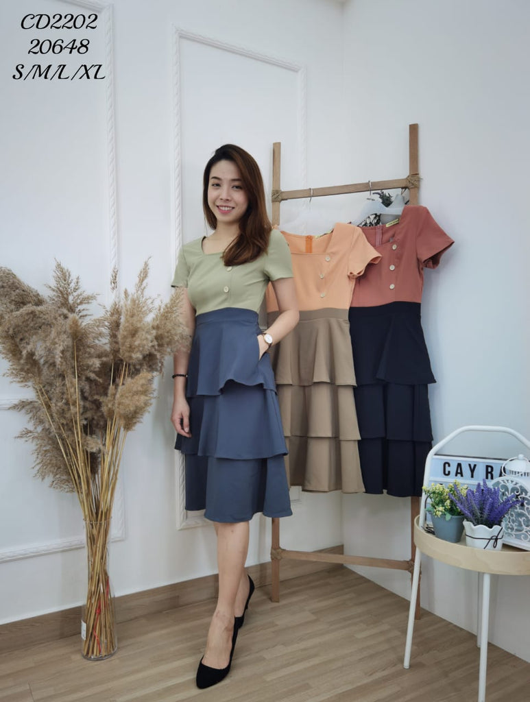 Premium Color-Block OL Tiered Dress 简约拼色OL蛋糕连身裙 (CR) CD2202/20648