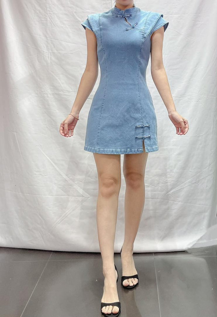 Premium Denim Cheongsam 高品质开衩牛仔旗袍 (WH.5) 22051